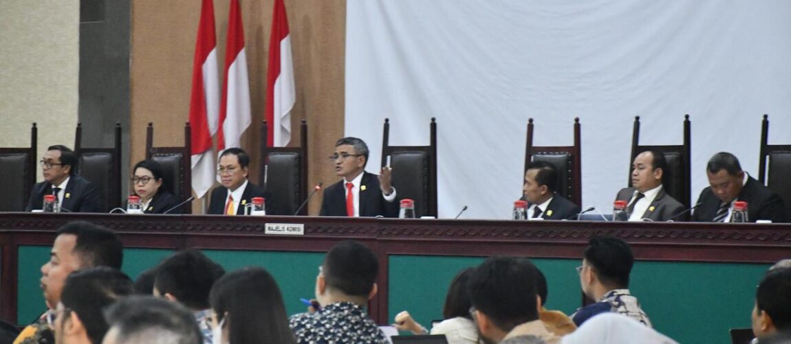 KPPU Gelar Sidang Lanjutan Perkara Suku Bunga Pinjaman Daring
